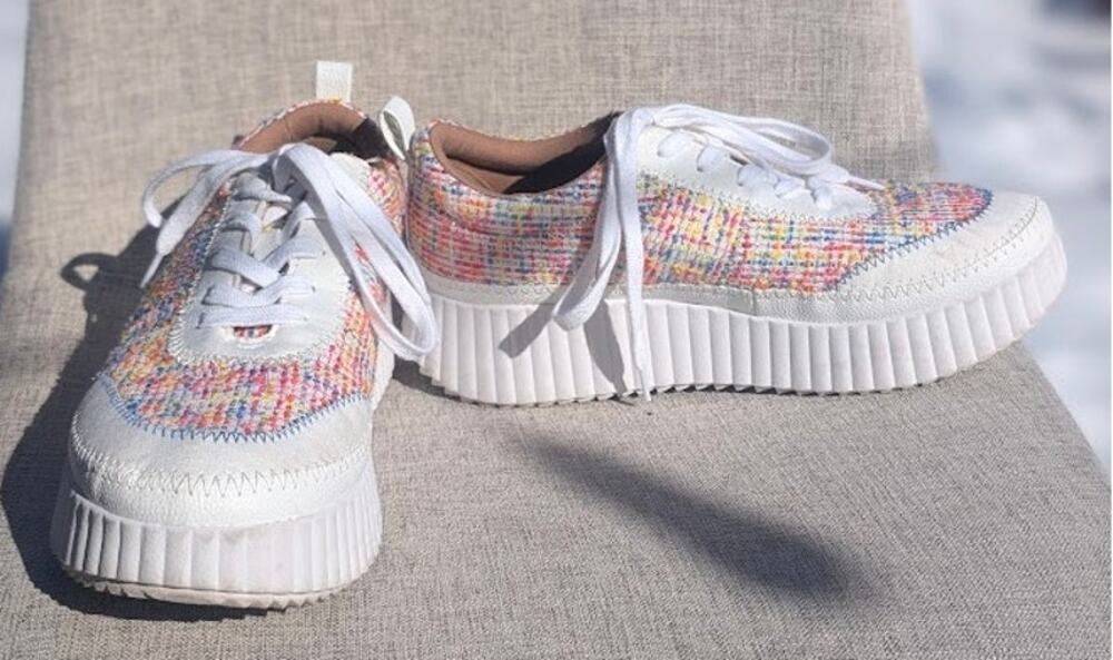 Zodiac Cooper Platform Sneakers Womens 6.5 White Rainbow Crochet Retro Kidcore
